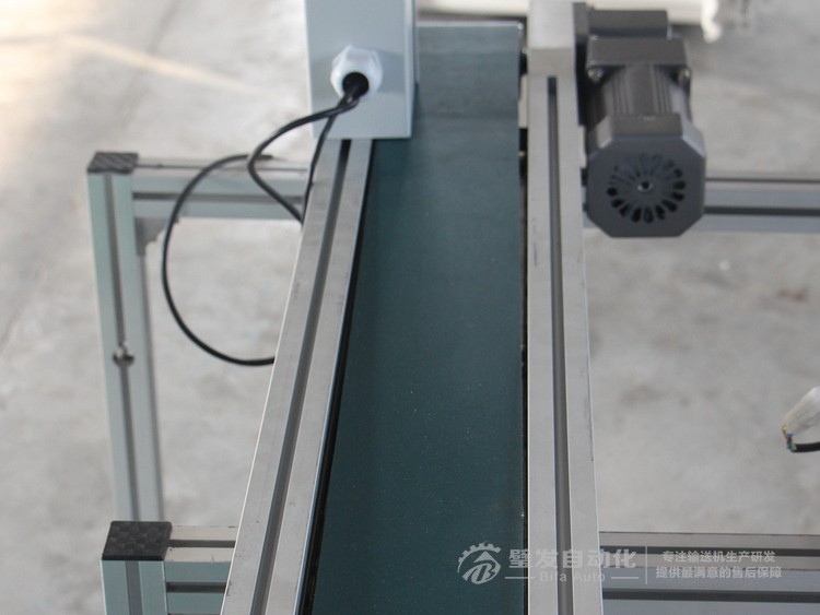 側裝直角電機小型皮帶輸送機